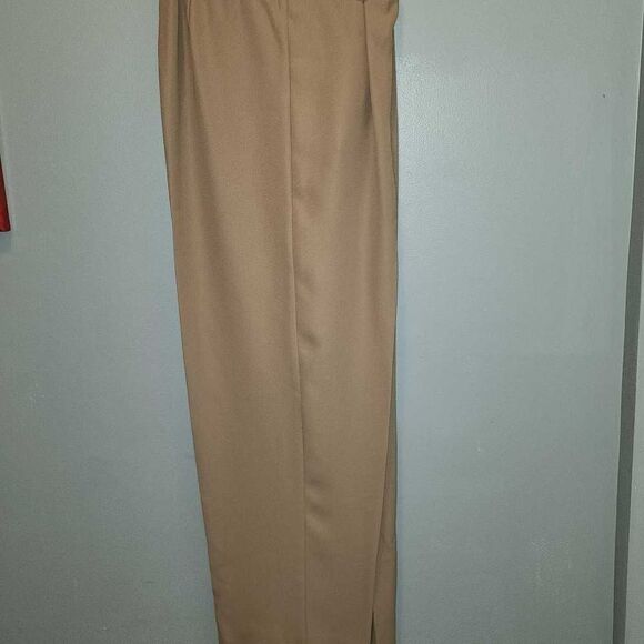 Fattaneh Bahari 2 pc suit - Picture 6 of 6